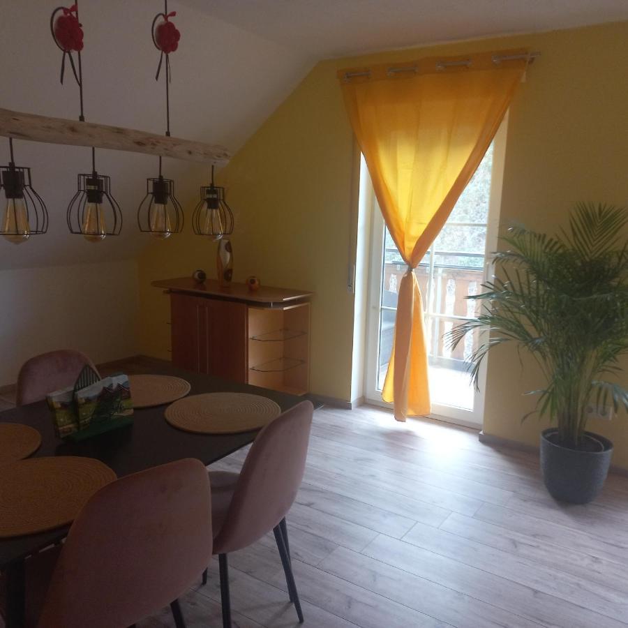 Kiko Apartman Amoltern Kültér fotó