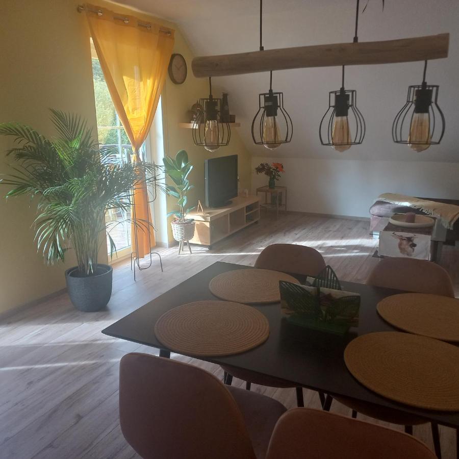 Kiko Apartman Amoltern Kültér fotó